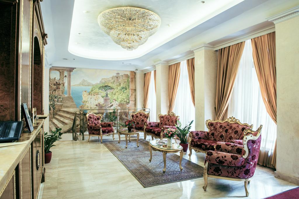 Hotel Optima Collection Podil Plaza Kiew Exterior foto